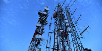 Lunes aciago en Antequera, Coín, Ronda y Campillos: incomunicados por el corte de dos cables de fibra óptica