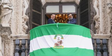 Juanma Moreno en el 4D: «En esta lucha solo hay unas siglas posibles, las nueve letras de Andalucía»