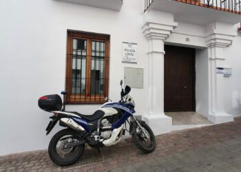 La Policía Local de Casares detiene a un individuo por robo con fuerza en vehículos