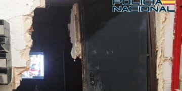 Cuatro miembros de un clan, detenidos en Fuengirola por tráfico de cocaína y hachís