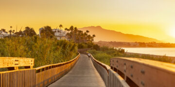 Estepona avanza en la construcción del corredor litoral con los proyectos de dos nuevos tramos