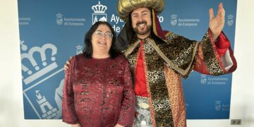 La Cabalgata de Reyes Magos repartirá en Estepona 16.000 kilos de caramelos blandos y más de 2.000 balones y otros juguetes