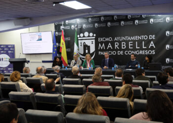 La alcaldesa de Marbella destaca el reto de construir 2.200 viviendas protegidas en esta legislatura