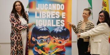 La Junta anima a las familias a elegir juguetes que permitan a niñas y niños crecer “libres e iguales”