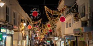 Torremolinos autoriza una ampliación horaria a la hostelería durante la campaña de Navidad