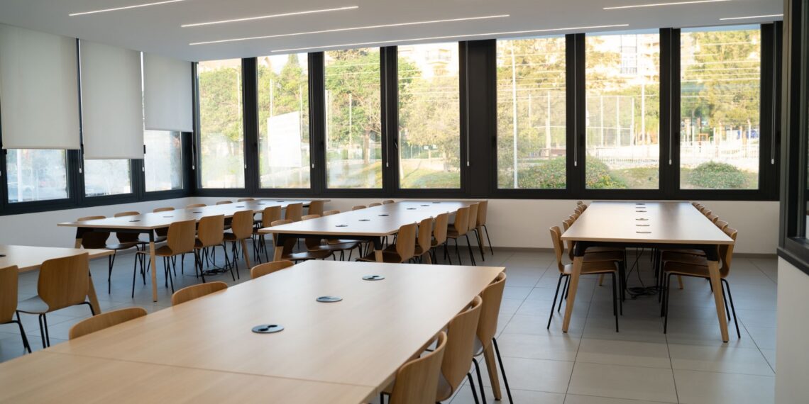 La sala de estudio de la Biblioteca de Arroyo de la Miel abrirá los fines de semana y festivos de diciembre y enero