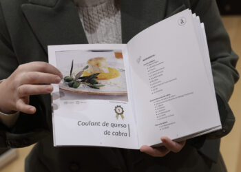 Sabor a Málaga impulsa el recetario ‘La Aloreña de Málaga en la mesa’, que recoge una decena de recetas elaboradas con este producto malagueño