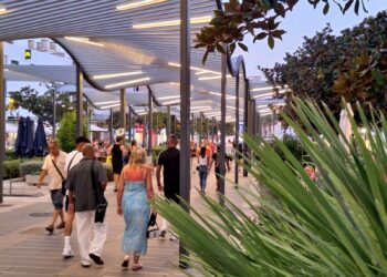 Torremolinos reduce en noviembre un 11% la tasa de paro interanual