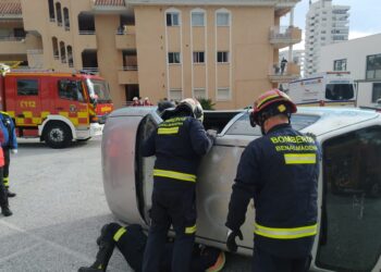 700 personas desalojadas por el incendio en un complejo hotelero de Benalmádena