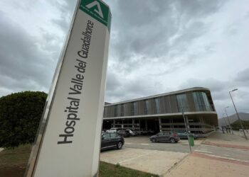 Afectadas tres personas en el incendio de una churrería en Casarabonela