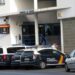 Dos detenidos por la muerte de un hombre que apareció en la calle en Marbella tras caer de un bloque