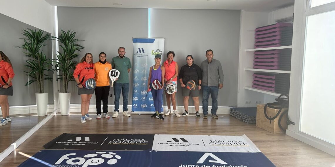Casares acoge el programa ‘Pádel y Mujer’ de la Diputación de Málaga