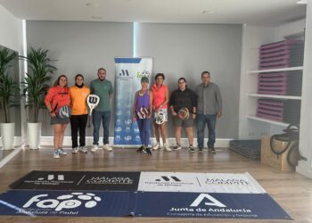 Casares acoge el programa ‘Pádel y Mujer’ de la Diputación de Málaga