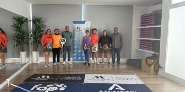 Casares acoge el programa ‘Pádel y Mujer’ de la Diputación de Málaga