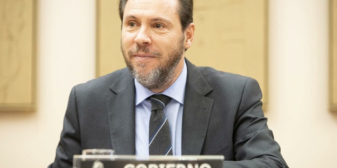 Óscar Puente: «¿El tren litoral? Espero que en un año tengamos despejada la incógnita de la posibilidad del trazado»