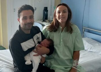 El primer bebé del 2025 en Málaga se llama Nora y ha nacido en el hospital Costa del Sol