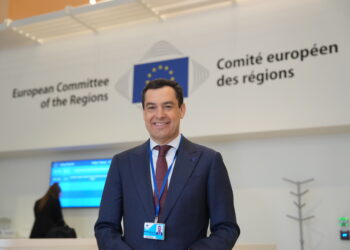 Moreno asume el reto de ser candidato a presidir el Comité de las Regiones desde su compromiso con Andalucía, España y Europa