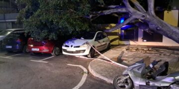 Rachas de viento de hasta 75km/h provocan multitud de incidencias en Benalmádena y Torremolinos