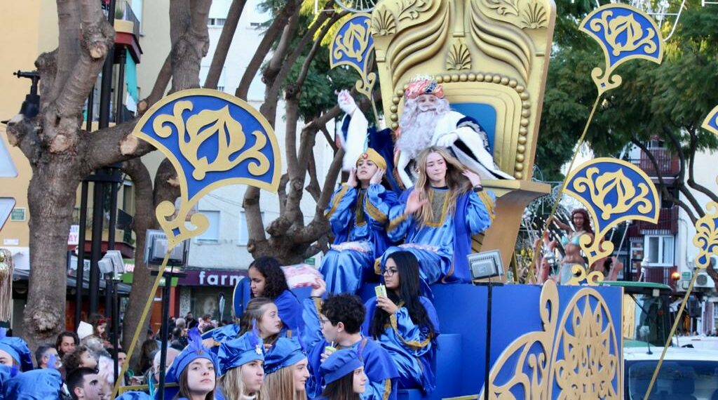 Los Reyes Magos adelantan al domingo por la mañana su llegada a Fuengirola ante la previsión de lluvia