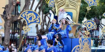 Los Reyes Magos adelantan al domingo por la mañana su llegada a Fuengirola ante la previsión de lluvia