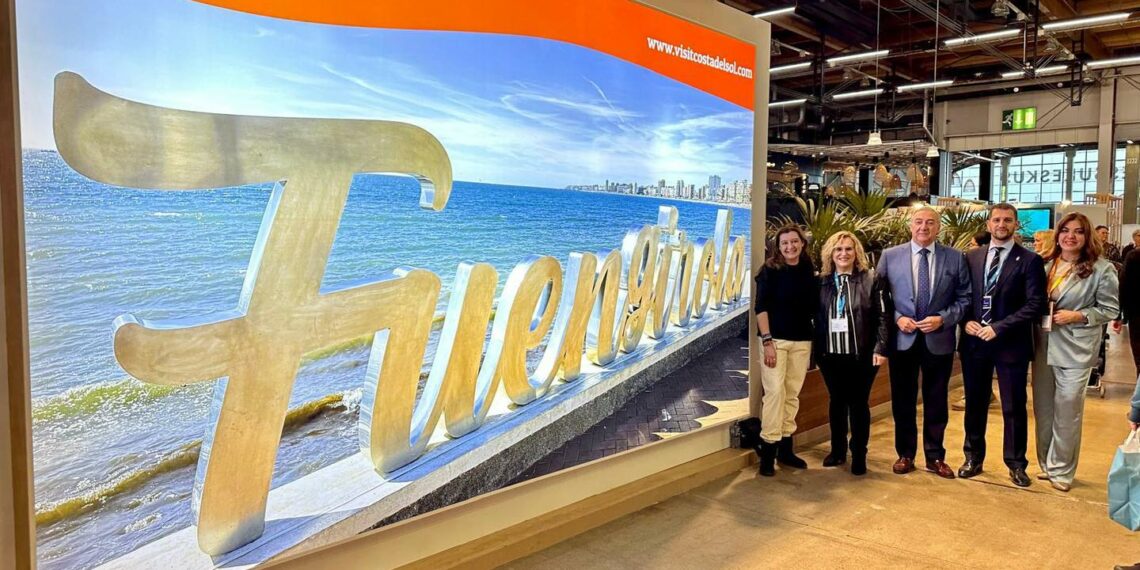 El Ayuntamiento refuerza el posicionamiento de la Marca Fuengirola a nivel nacional e internacional en Fitur y Matka 2025