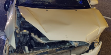 Dos jóvenes heridas tras un accidente en Estepona: el conductor se dio a la fuga