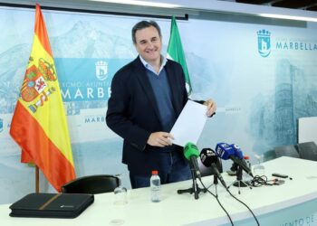 Marbella solicita al Gobierno acogerse a la prórroga de la reducción del 50% en los abonos de transporte público urbano para usuarios que carecen de la Tarjeta de Movilidad