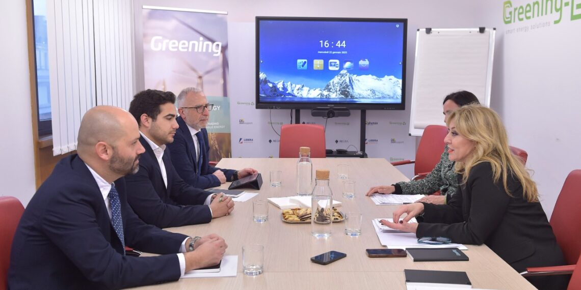 Andalucía destaca el papel de las renovables para estrechar relaciones comerciales con Italia