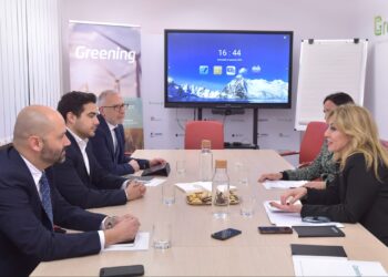 Andalucía destaca el papel de las renovables para estrechar relaciones comerciales con Italia