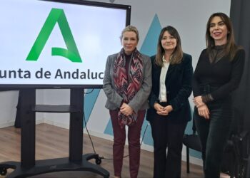 La Junta pone a disposición de autónomos, pymes y mutualistas ayudas para la contratación indefinida