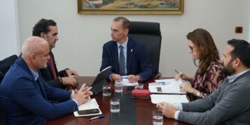 Cardeña y Lara se reúnen para tratar varios proyectos e iniciativas que se llevarán a cabo a lo largo de esta legislatura