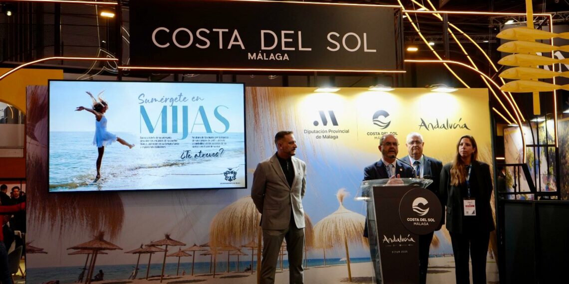 La campaña ‘Sumérgete en Mijas’ llega a FITUR 2025
