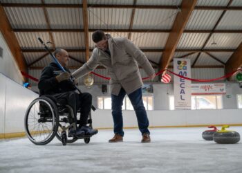 Benalmádena, referente de ciudad inclusiva, impulsa la creación del primer equipo de Andalucía de Curling en Silla de Ruedas