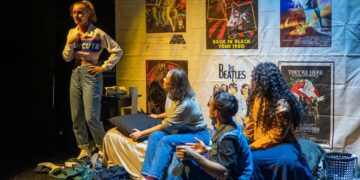 El espectáculo sobre Paco de Lucía, un salón del manga y comedia con Tomás García: los mejores planes para este fin de semana