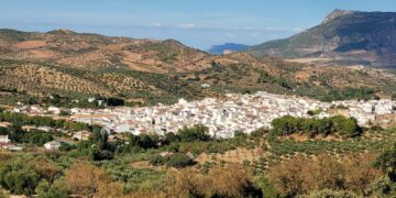 Diputación analiza en 27 municipios la viabilidad de que los propios vecinos generen y compartan energías renovables