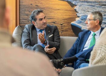 Diputación y Mancomunidad aúnan fuerzas en materia de gestión de residuos, mejora en la movilidad, promoción turística, así como para seguir combatiendo la sequía