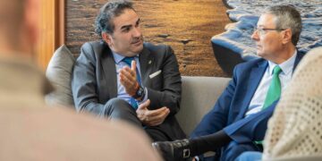 Diputación y Mancomunidad aúnan fuerzas en materia de gestión de residuos, mejora en la movilidad, promoción turística, así como para seguir combatiendo la sequía