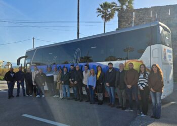 Presentado un nuevo autobús para el servicio de transporte municipal de Manilva