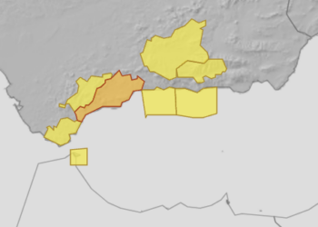 Lluvias torrenciales en Torremolinos: 70 mm de agua en 40 minutos y la Costa del Sol en alerta naranja