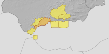 Lluvias torrenciales en Torremolinos: 70 mm de agua en 40 minutos y la Costa del Sol en alerta naranja