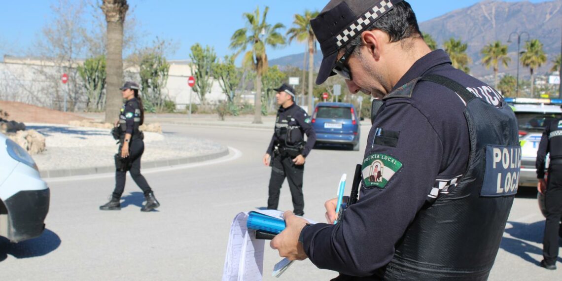 El Ayuntamiento de Mijas refuerza la seguridad vial con la adquisición de 420 nuevos Drogotest para la Policía Local