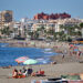 Las playas de Estepona contarán este verano con nuevas  torres para el servicio de vigilancia y salvamento