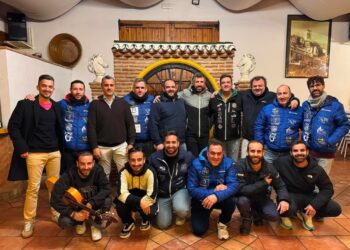 «Bienvenidos a mi templo que se llama Rosaleda»: la murga de Torremolinos conquista al público malagueño