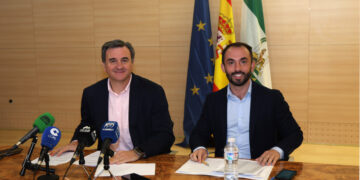 Marbella aprueba un convenio con la Fundación Cibervoluntarios para reforzar su compromiso con la inclusión digital