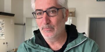 Miguel Ángel Farfán: «En los entornos urbanos los jabalíes no sienten la presión de la caza»