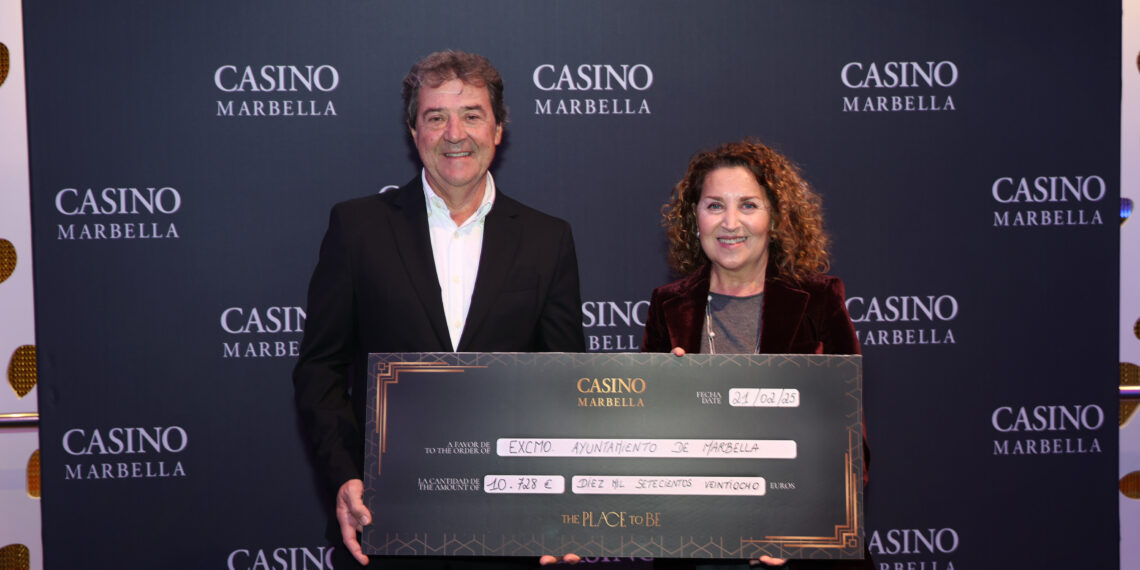 El Ayuntamiento recibe más de 10.000 euros de las fichas huérfanas del Casino Marbella, que destinará a programas sociales