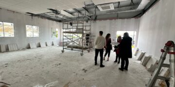 El Ayuntamiento de Fuengirola avanza en la creación de nuevos espacios polivalentes en el Complejo Elola