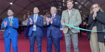 La IV Feria de Arte Cofrade de la Serranía de Ronda recibe en Arriate a más de 7.000 visitantes