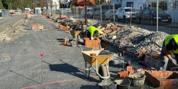 El Ayuntamiento de Mijas ejecuta la reforma integral de la calle Río Darro con una inversión de 878.000 euros