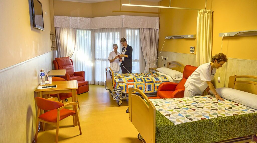 Benalmádena propondrá a la Fundación Cudeca al Premio Príncipe de Asturias de la Concordia